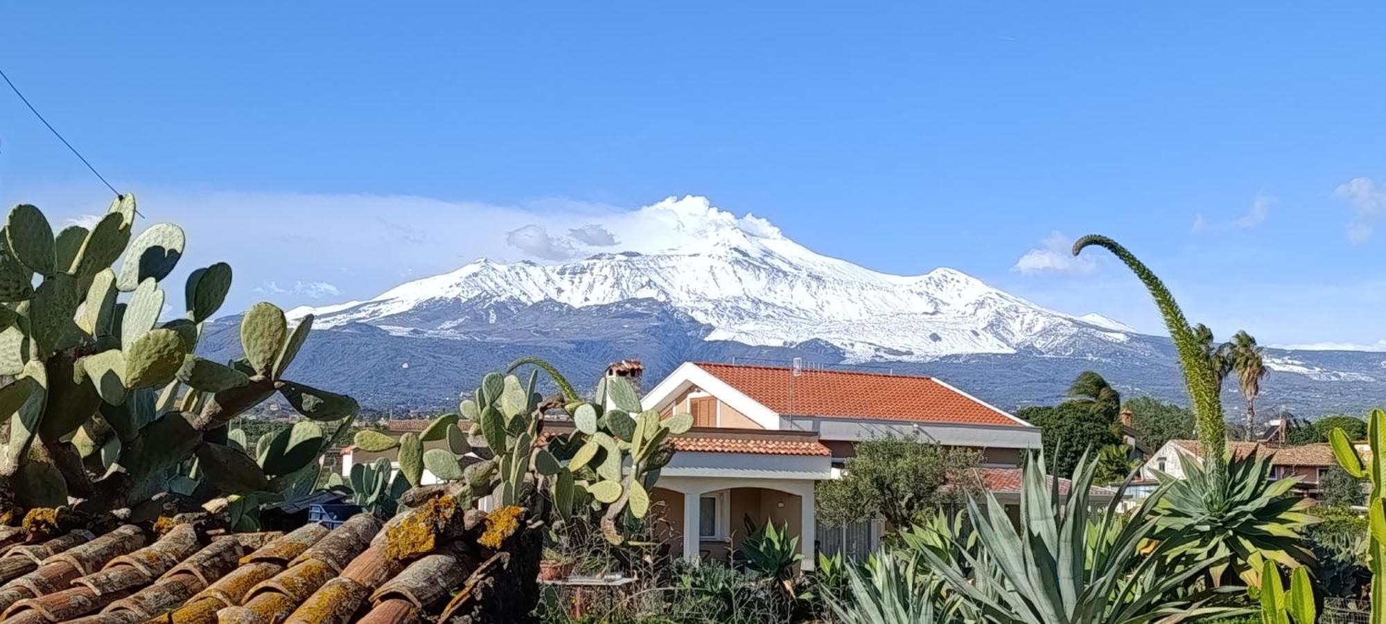 Casa Del Sole "Tra L'Etna E Il Mare" Villa Acireale Exterior photo